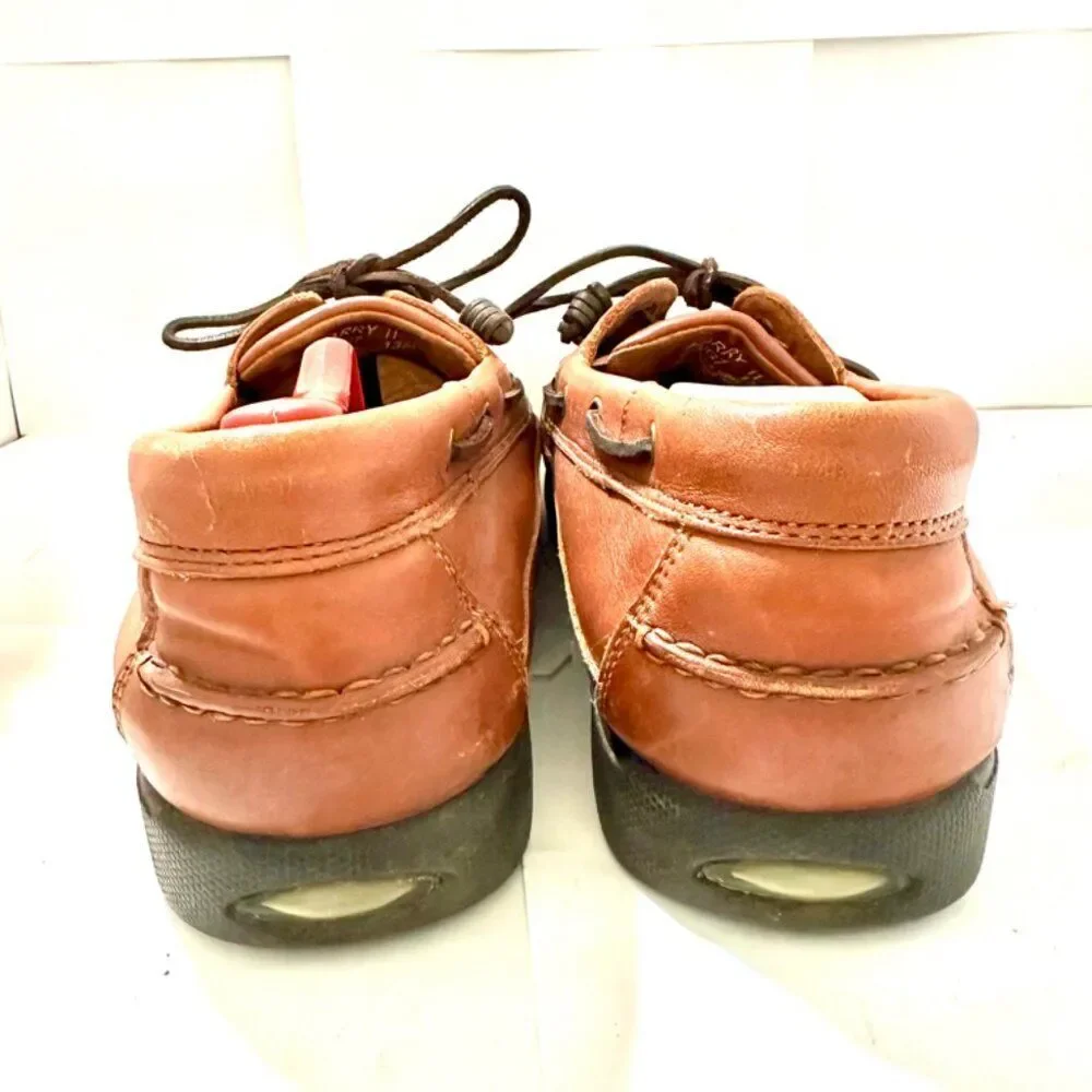 Bass Brown Nubuck Leather Boat Shoes 